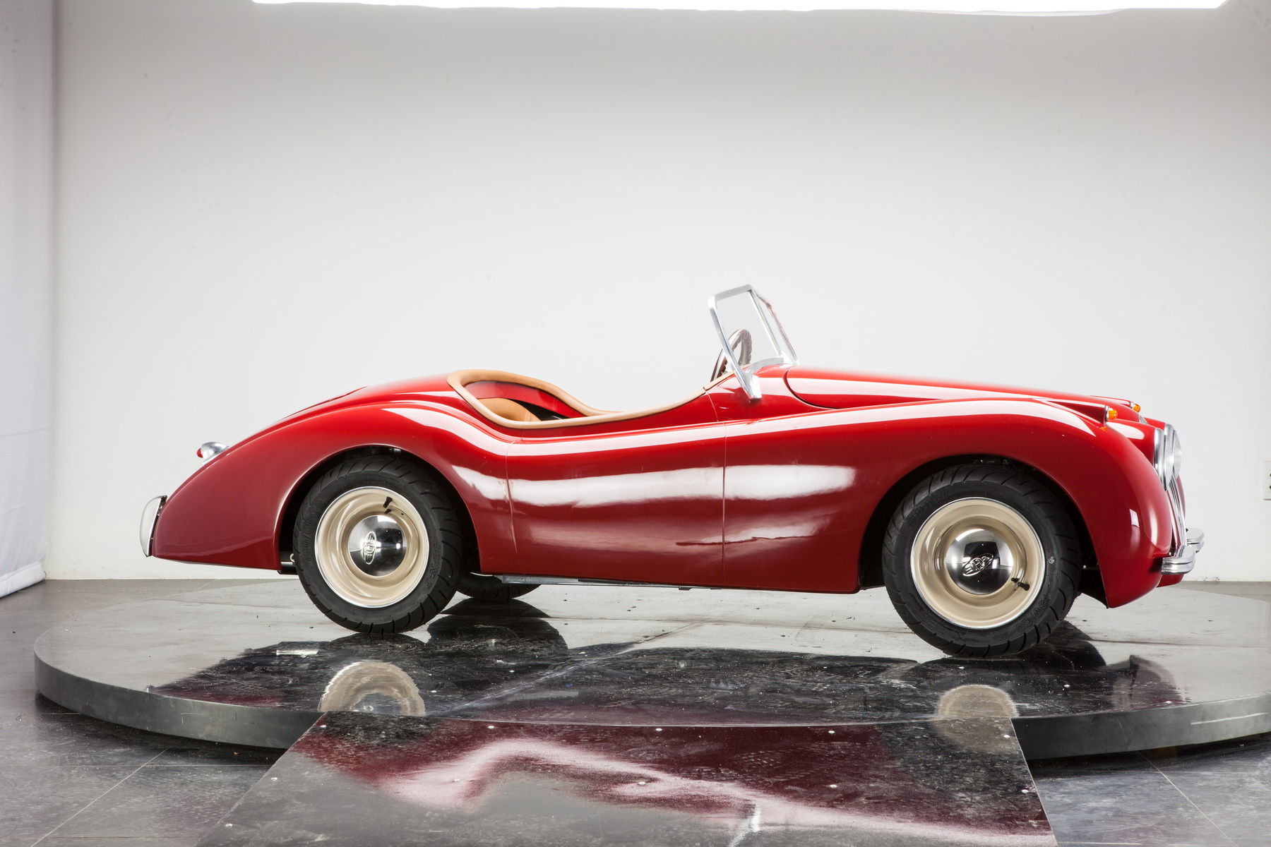 XK 120 10