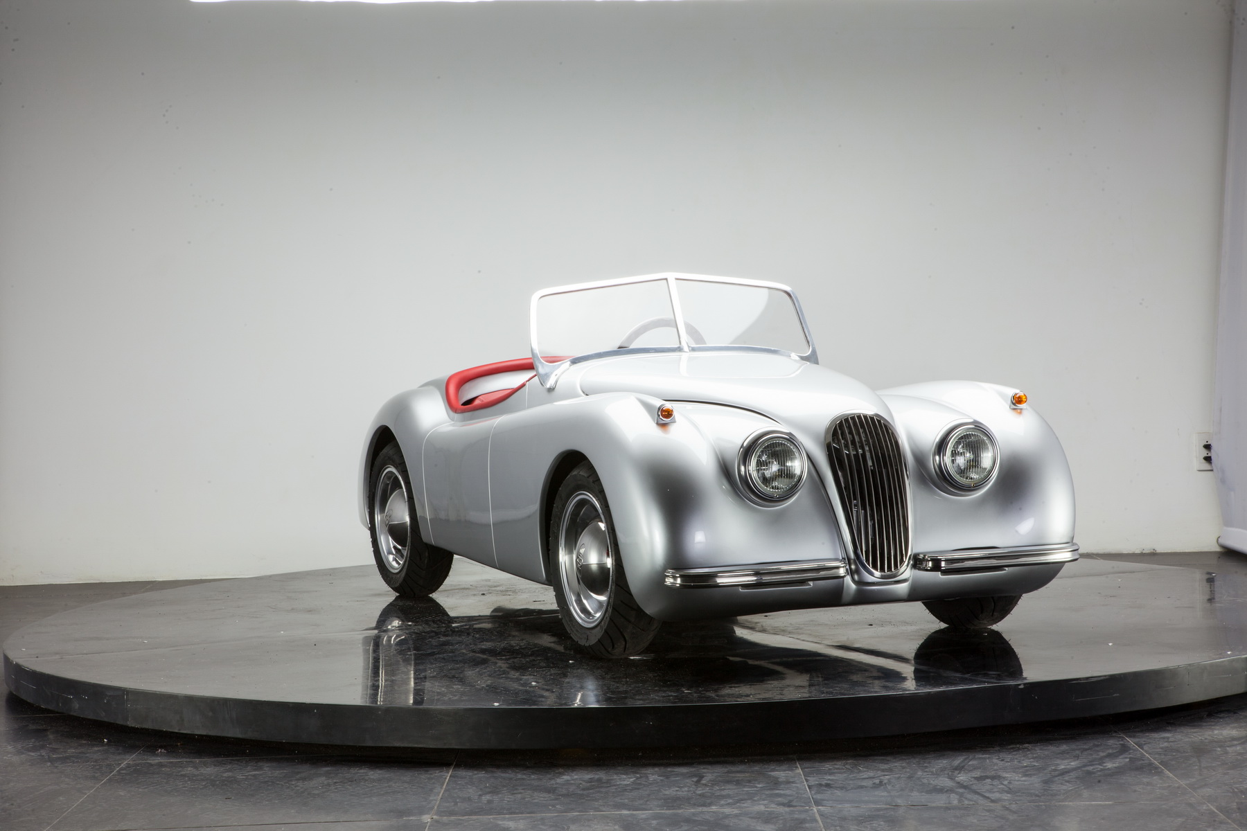 XK 120 9