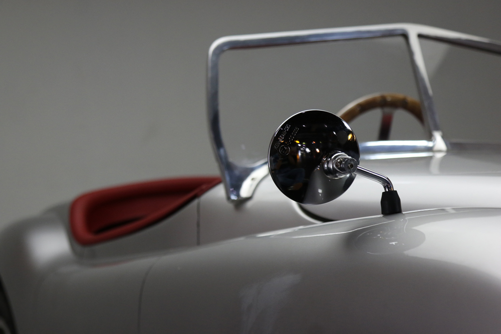 Cobra 289 Engine Bay